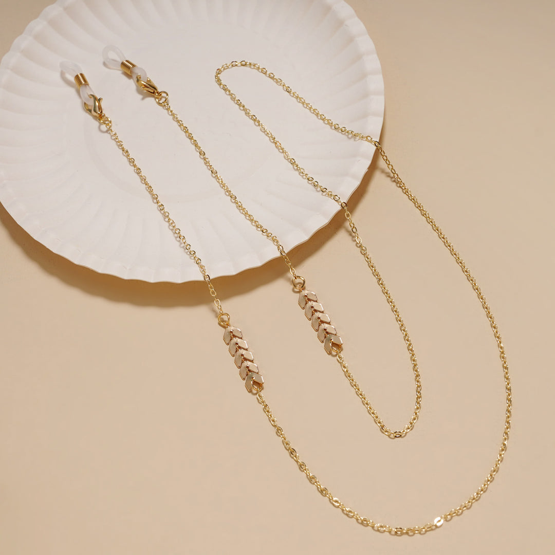 Fashionable Star-Embellished Eyewear Chain Stornfield