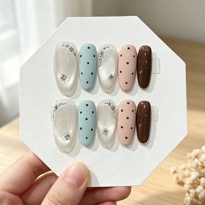 Luxury Decorative Press-On Nail Set Stornfield