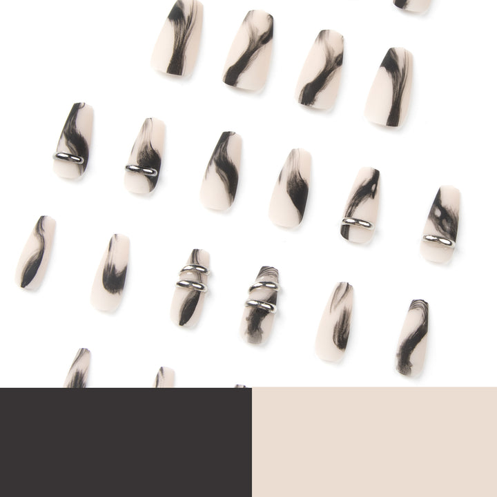 Trendy and creative artificial nails Stornfield