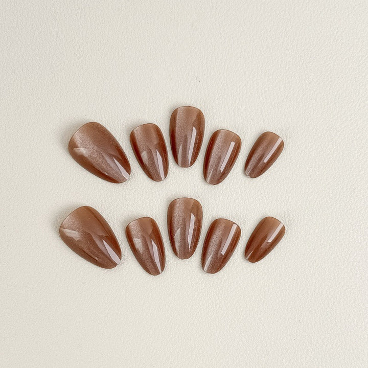 Luxurious artificial nails with shiny finish Stornfield