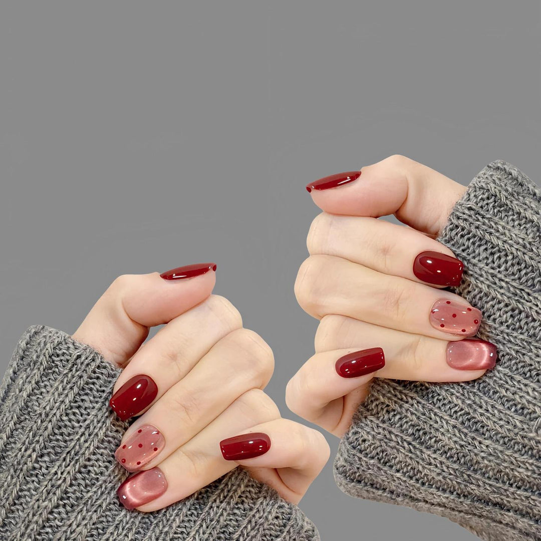 Artistic Press-On Nail Collection Stornfield