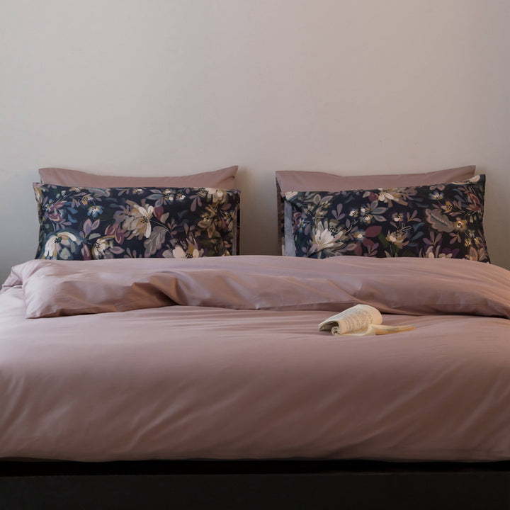 Reversible Cotton-Sateen Duvet Cover Set with Paisley Pillow Shams