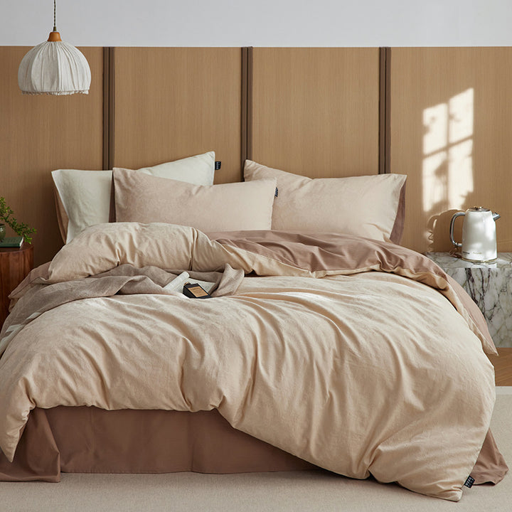 Premium Cotton Satin Duvet Cover Set with Subtle Jacquard Relief and Reversible Function