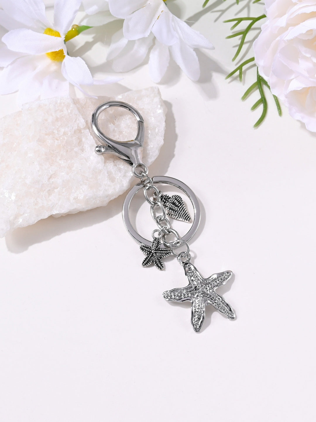 Keychain with Maritime Star Motif Stornfield