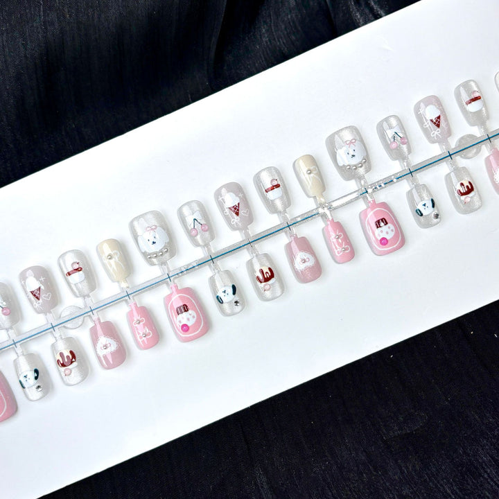 Elegant Polka Dot and Lace Press-On Nail Set
