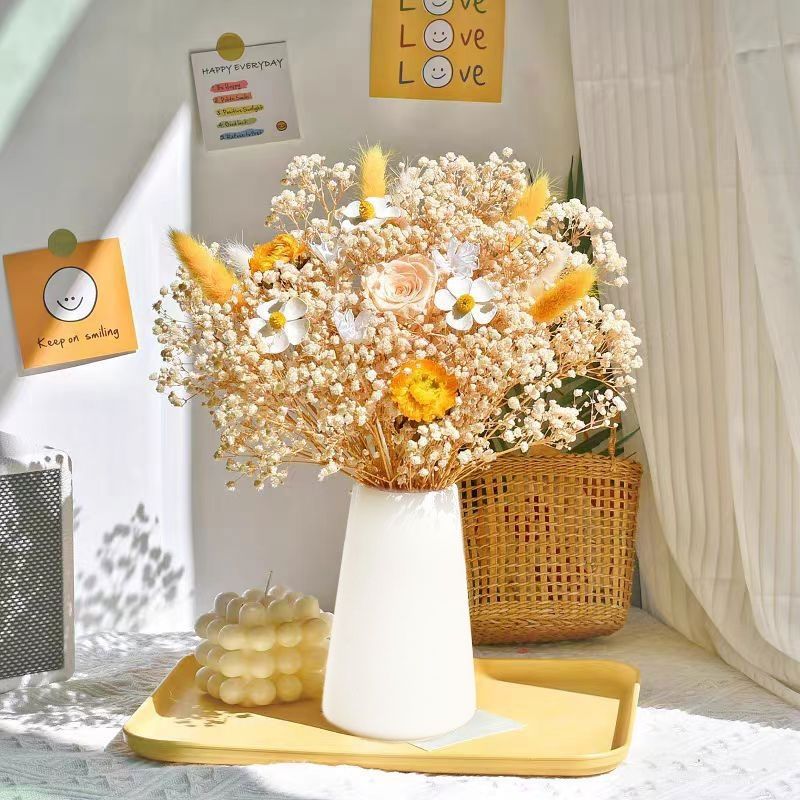 Dried Floral Décor Arrangement