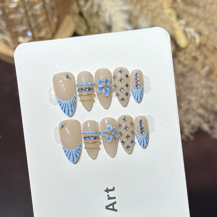 Decorative Nail Art Set with Floral and Gemstone Accents Stornfield