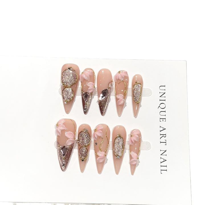 Elegant Floral-Embellished Press-On Nail Art Set