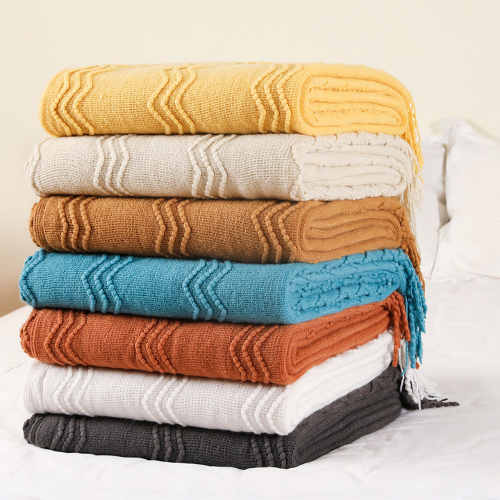 Women Comfortable Knitted Blanket with Modern Zigzag Pattern Stornfield