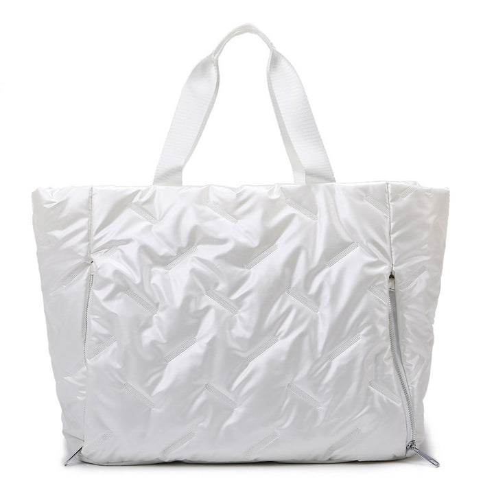 Stylish and Spacious Sports Bag with Practical Carrying System Stornfield