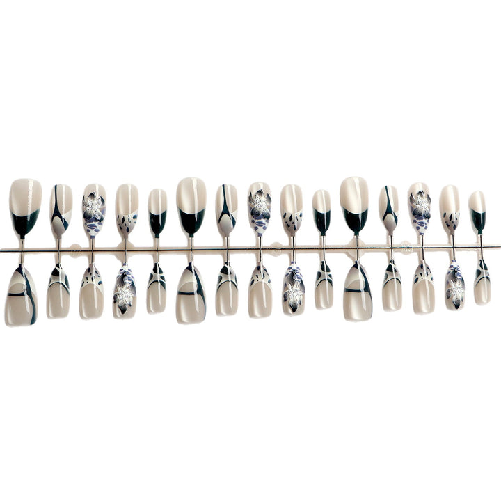 Artistic Floral Nail Art Set Stornfield