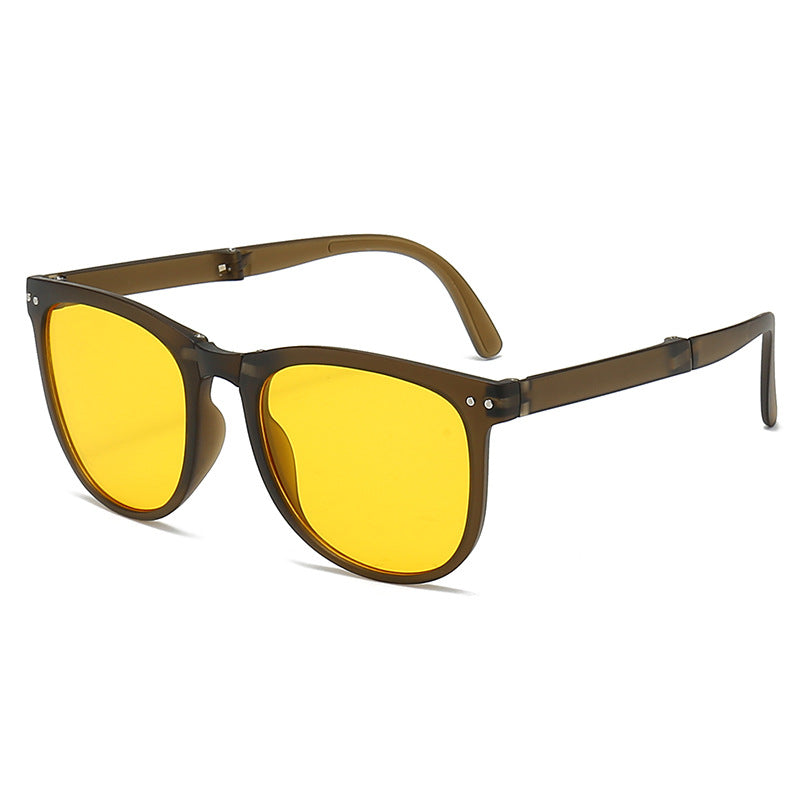 Ladies trendy sunglasses with multifaceted frame Stornfield