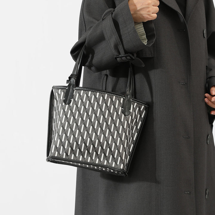Versatile Geometric Patterned Tote Bag with Removable Pouch