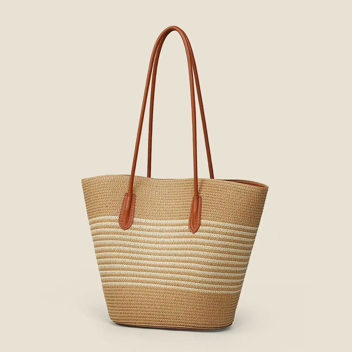 Sleek beach bag with matching sun hat Stornfield