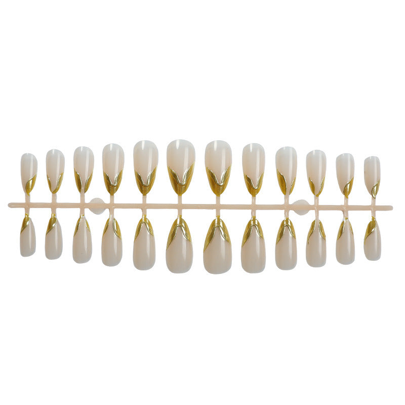 Artificial nail tips with elegant gold accent Stornfield