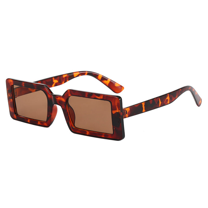 Women's Oversized Sunglasses in Modern Tortoiseshell Design Stornfield