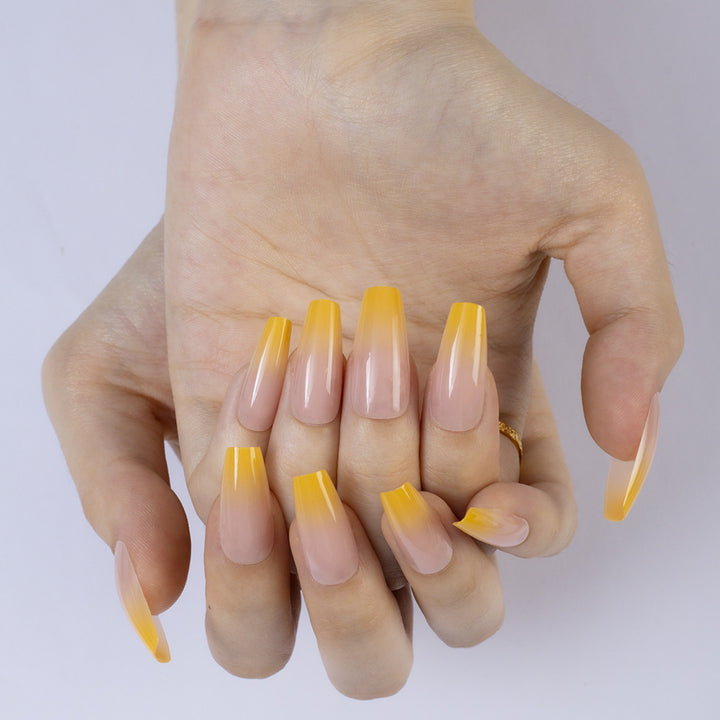 Glamorous artificial nails with elegant ombre design Stornfield