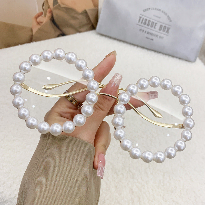 Women's designer sunglasses with pearl-embellished frame Stornfield