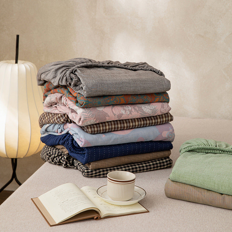 Deep-Pocket Micro Houndstooth Stretch Fitted Mattress Sheet with Strong Elastic