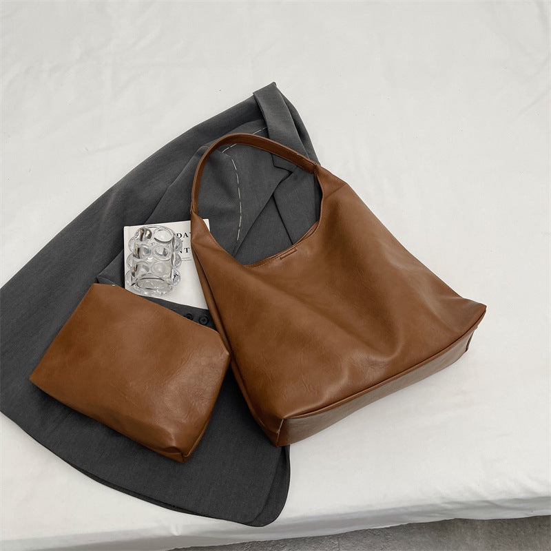 Minimalist Leather Tote Stornfield