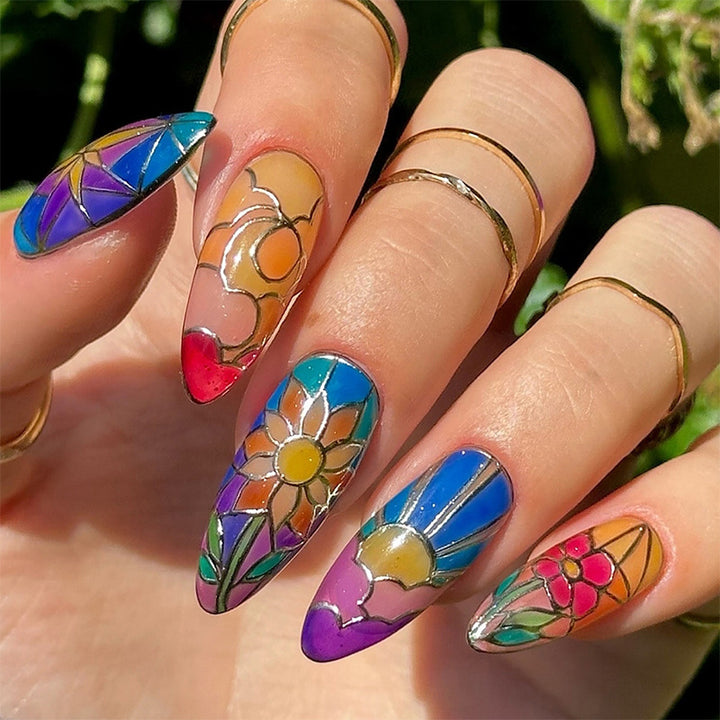 Artistic Press-On Nail Art Set with Floral and Geometric Patterns Stornfield