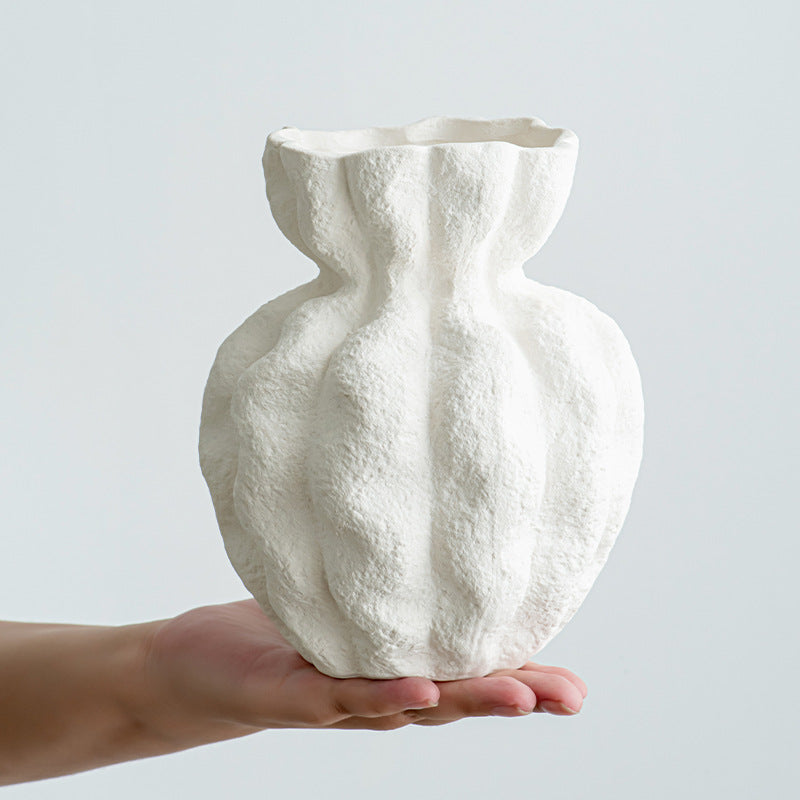 Elegant and modern flower vase Stornfield