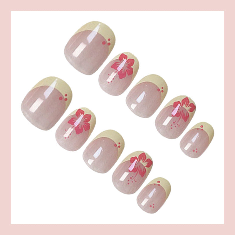 Artificial nail set with floral designs and elegant gradient Stornfield