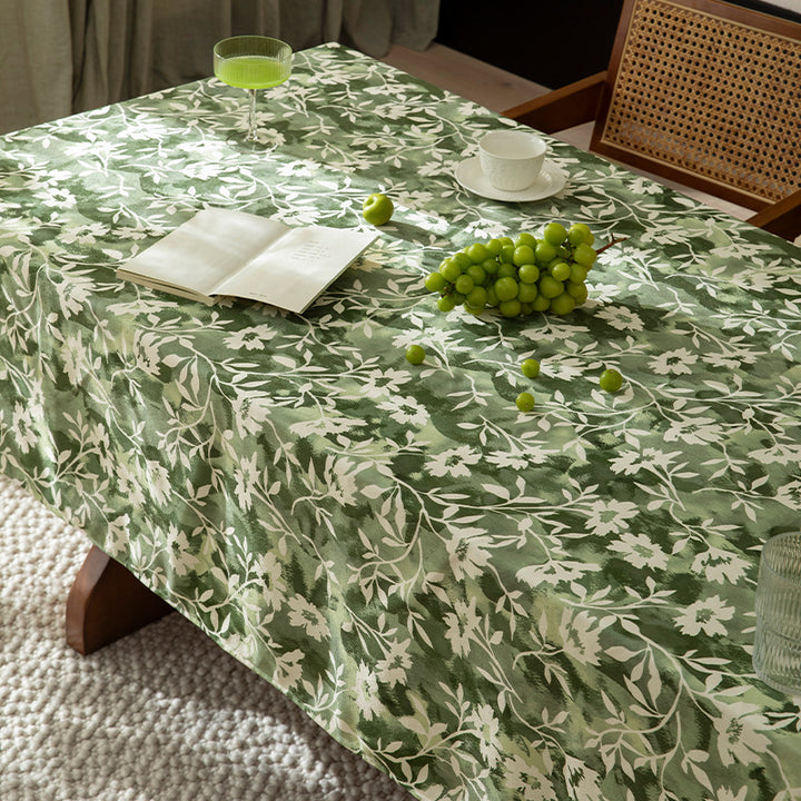 Rectangular tablecloth in watercolor flower print made of cotton-linen with stain protection and heavy weaving quality