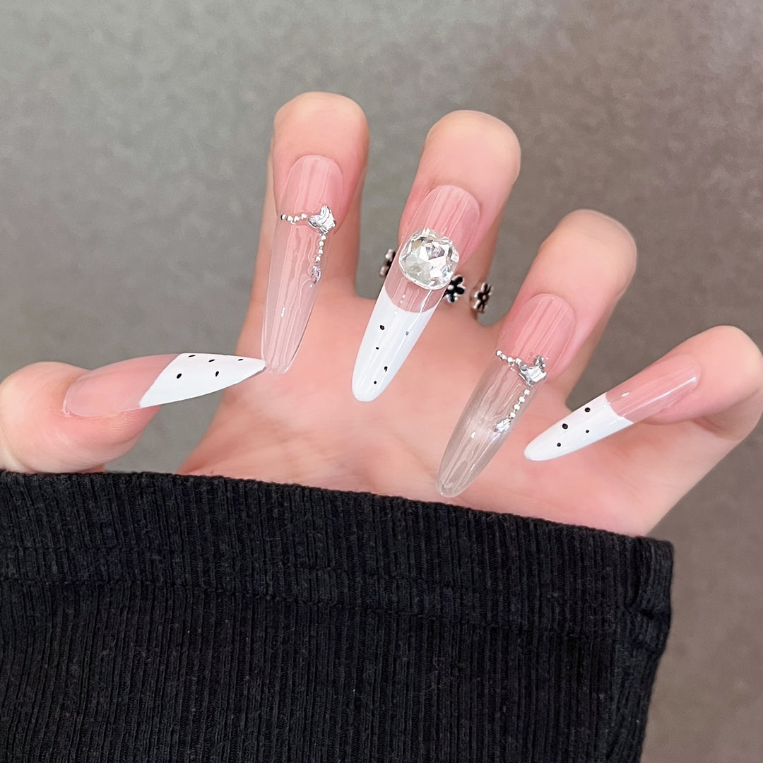 Elegant Handcrafted Press-On Nail Set Stornfield