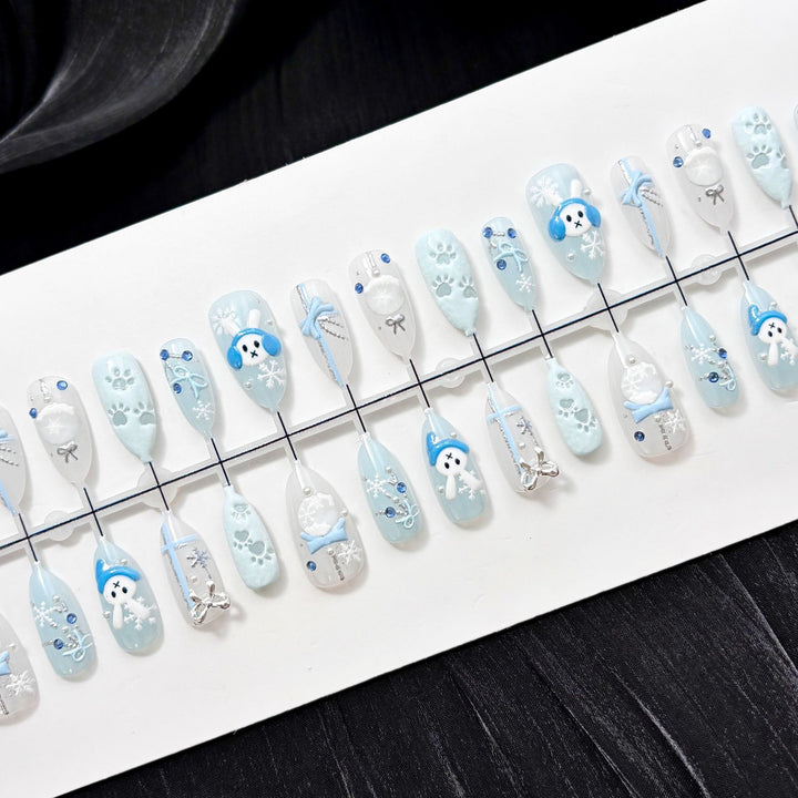 Seasonal-Themed Press-On Nail Art Set