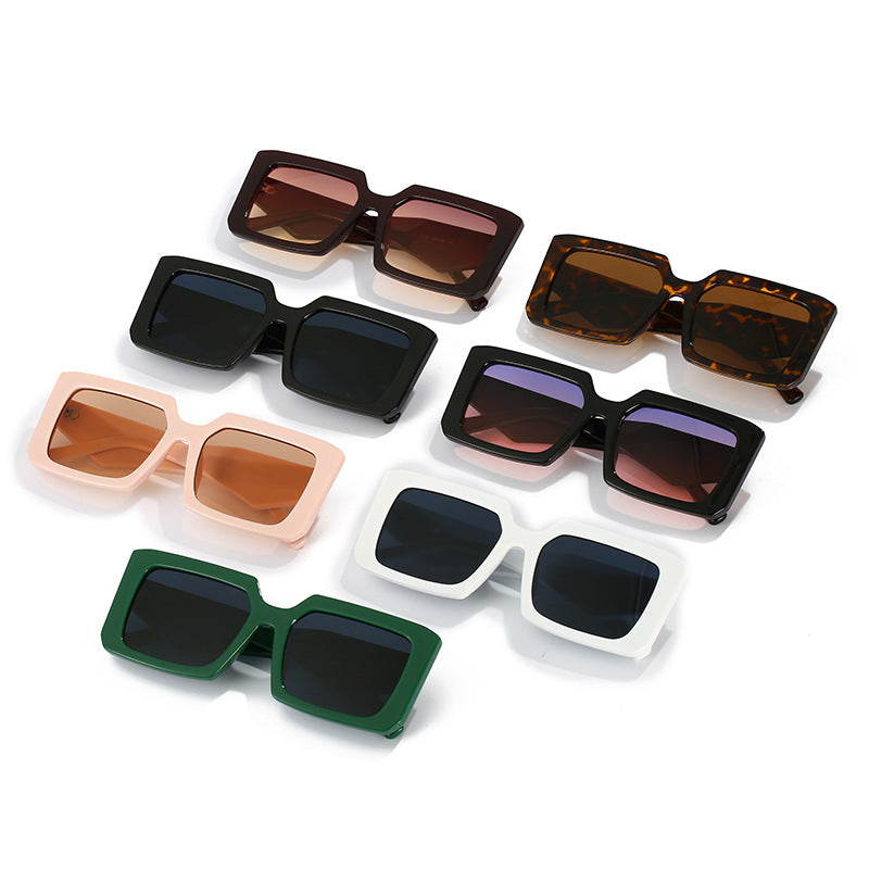 Women’s Geometric Sunglasses with Wide Frame Stornfield