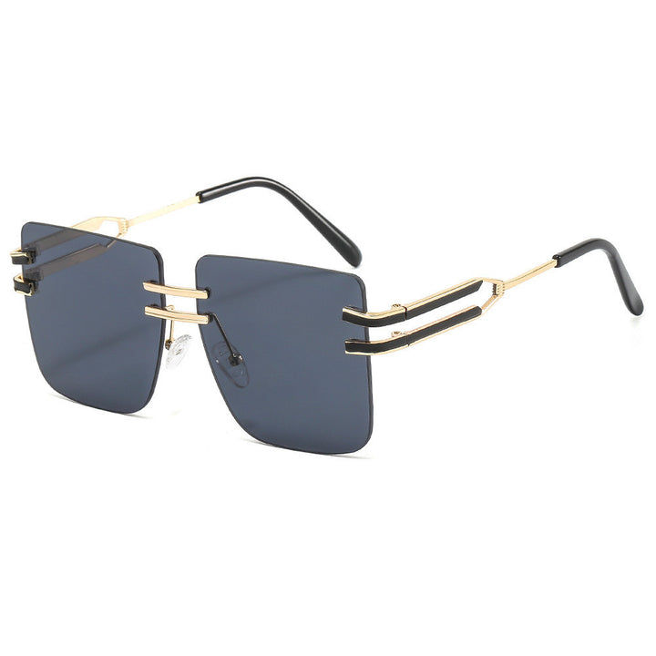 women's fashionable sunglasses with extravagant frame and delicate accents Stornfield