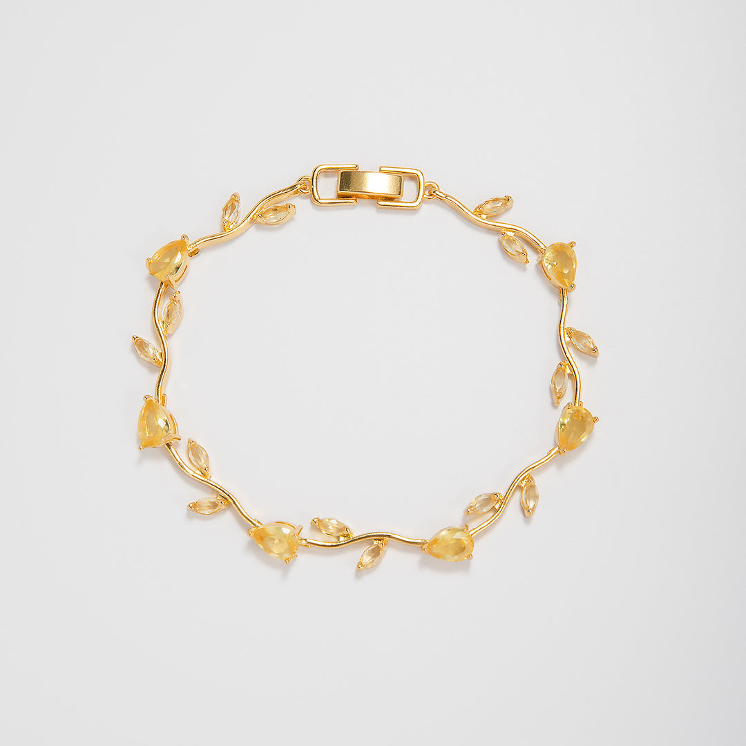 Elegant Floral Design Statement Bracelet Stornfield