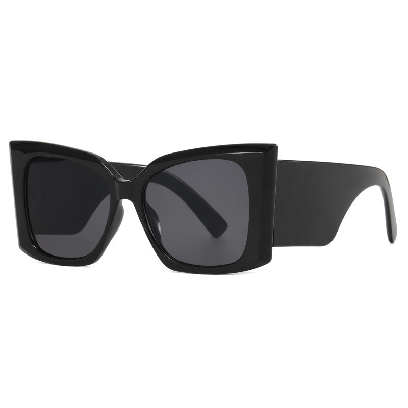 Women fashionable oversized sunglasses with geometric frame Stornfield