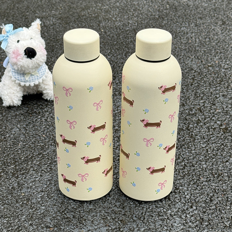 Ladies insulated drinking bottle with floral design and hygienic closure system Stornfield