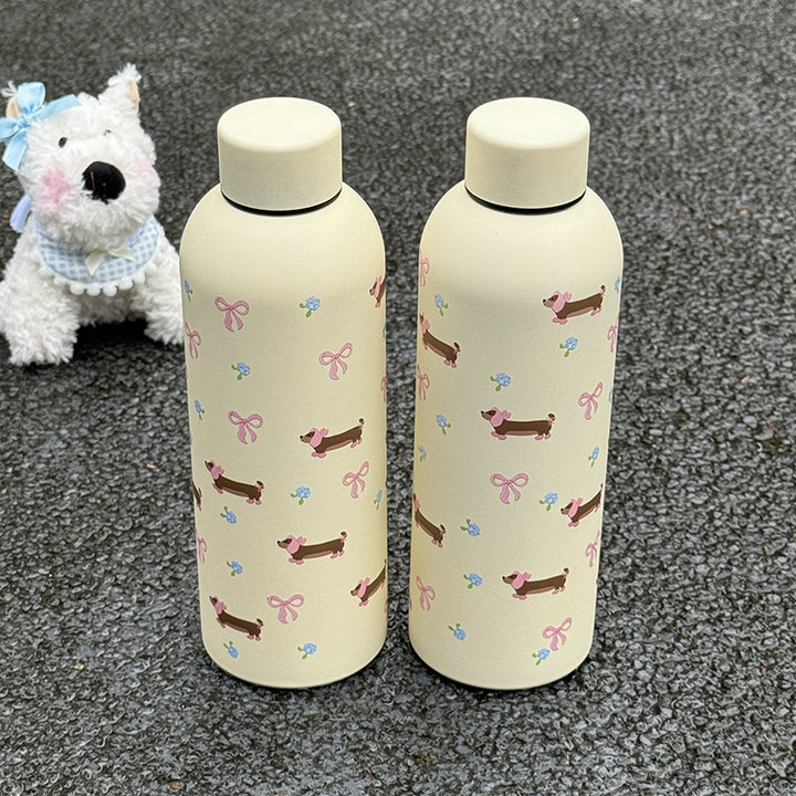 Ladies insulated drinking bottle with floral design and hygienic closure system Stornfield