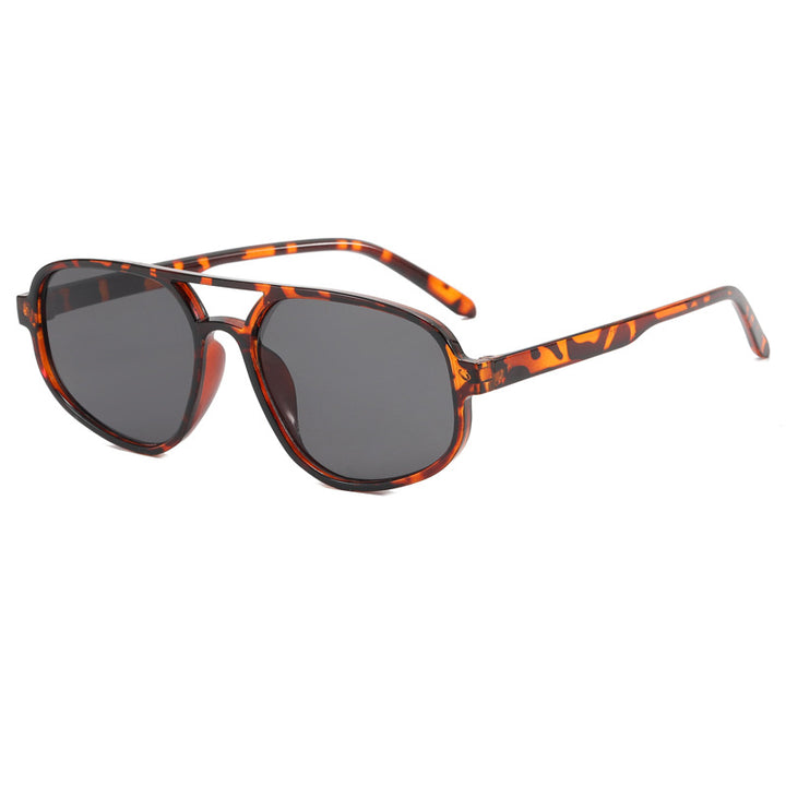 Women's fashionable oversized sunglasses with trendy frame Stornfield