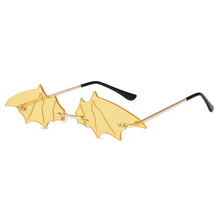 Women's designer sunglasses in exceptional bat style Stornfield