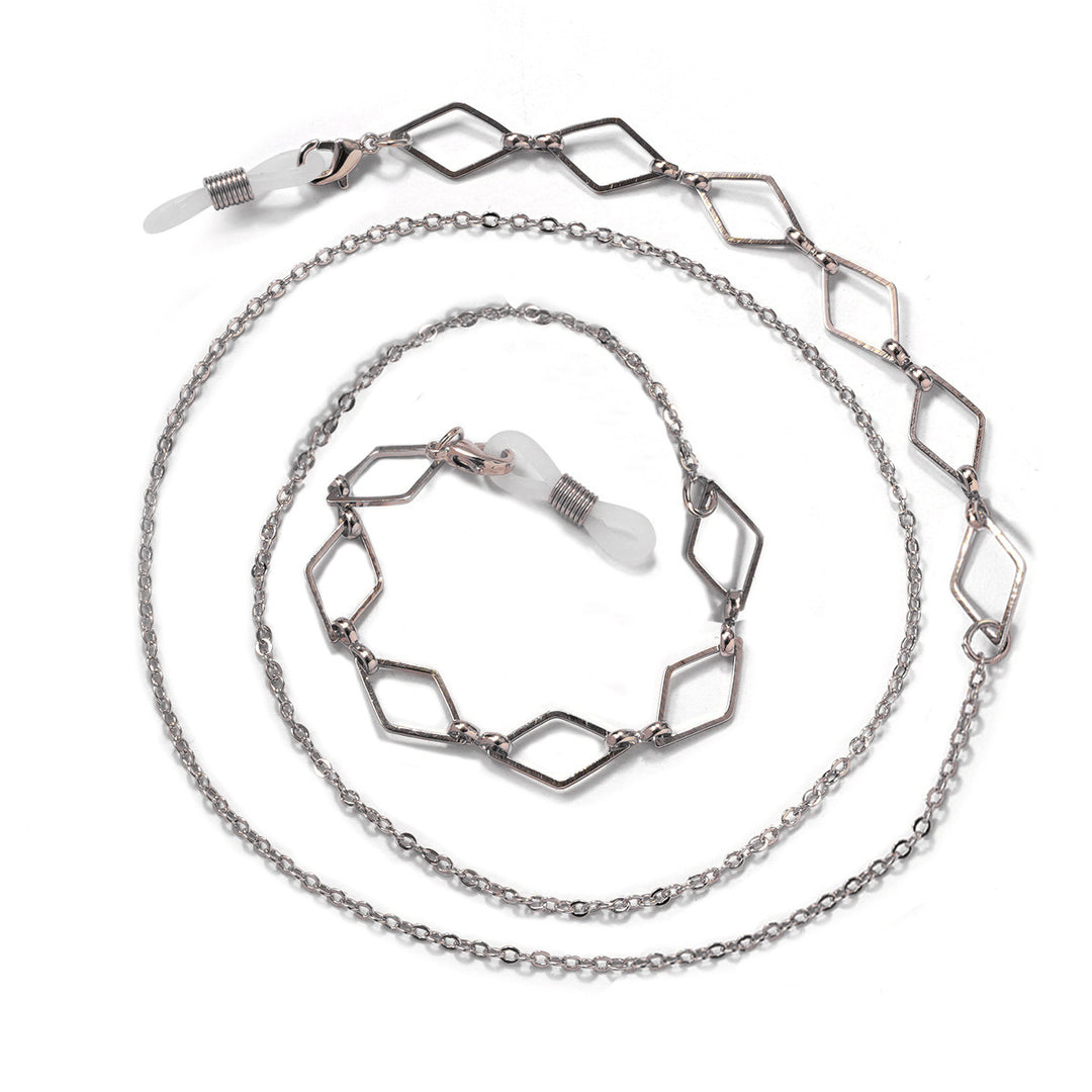 Multifunctional Beaded Eyewear Chain Stornfield