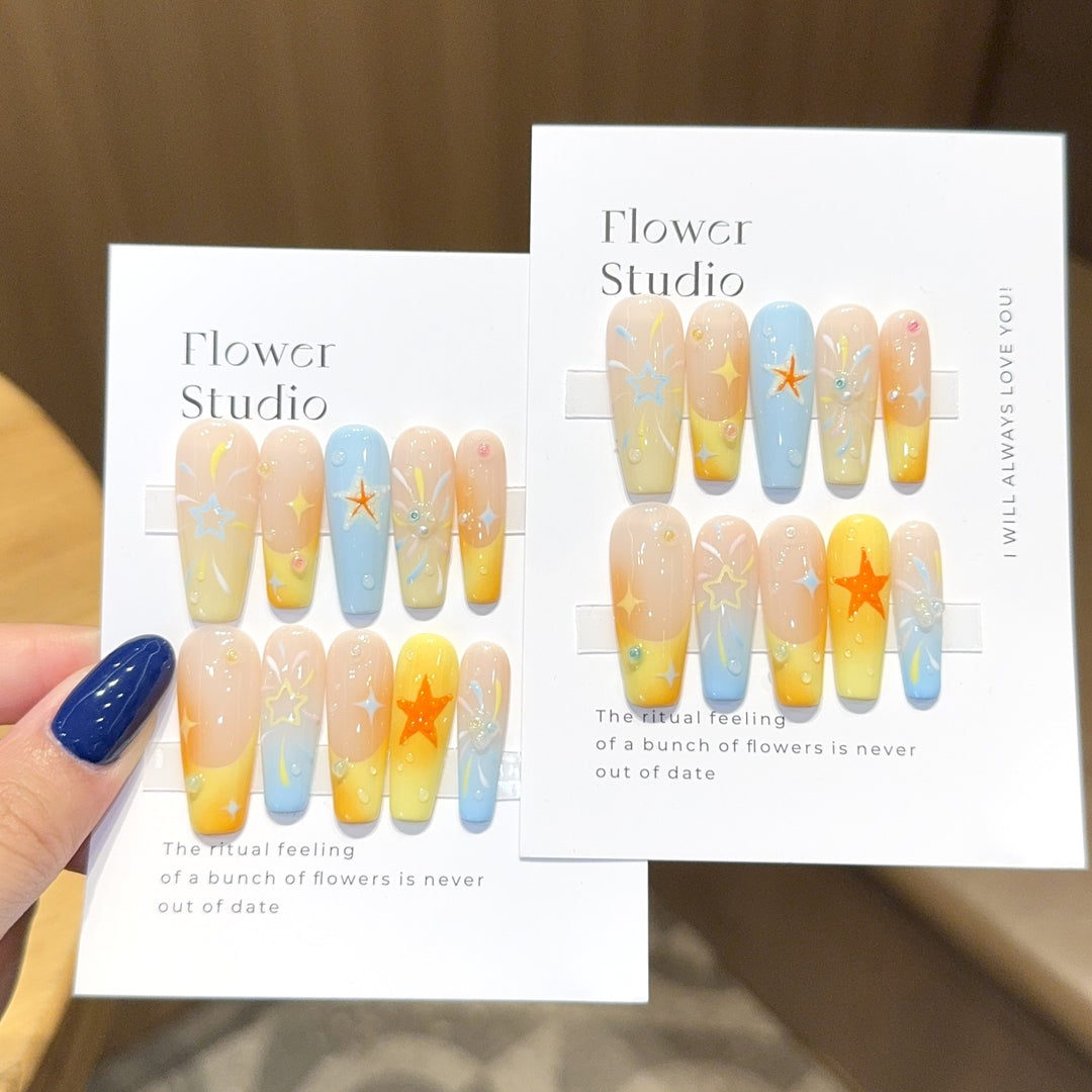 Artificial Nails Set with Colorful Stars and Floral Design Stornfield