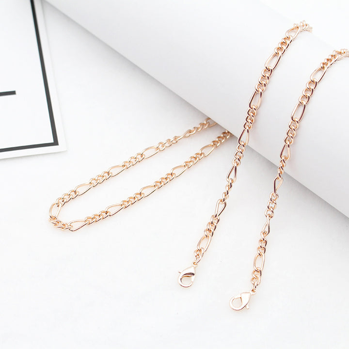 Elegant Pearl-Linked Eyewear Chain Stornfield