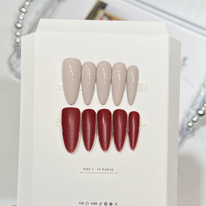 Stiletto Press-On Nail Art Set with Elegant French Tips Stornfield