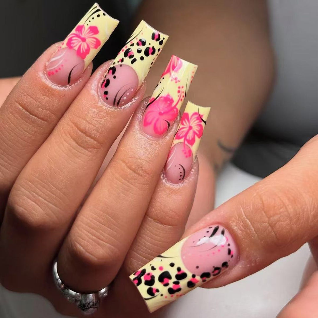 Floral Nail Art Design Stornfield 1789915300
