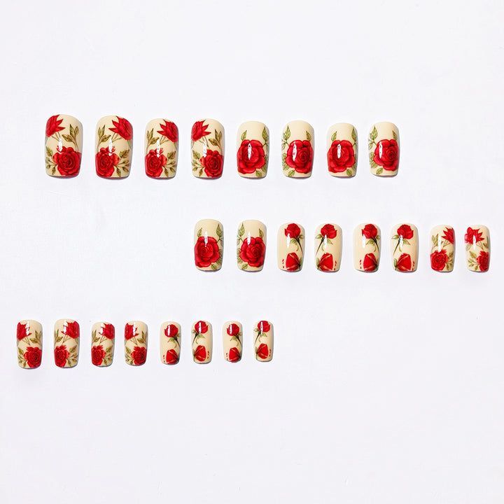 Artificial nails with romantic rose motifs Stornfield