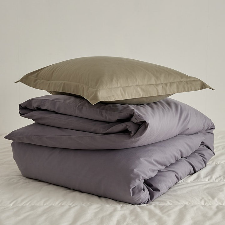Premium Cotton-Sateen Reversible Duvet Cover and Envelope Pillowcase Set