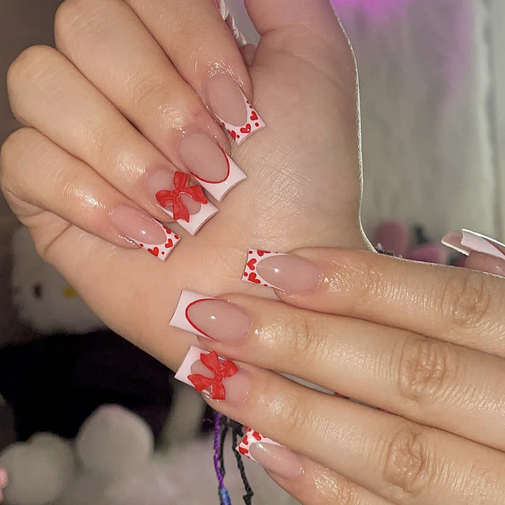 Romantic Heart-Accent Nail Art Extensions Stornfield