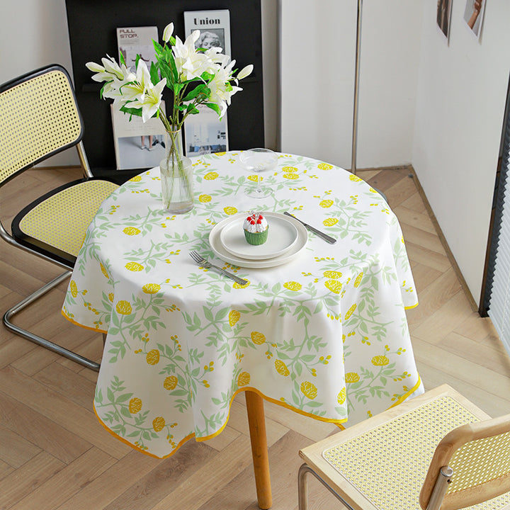 Rectangular tablecloth with botanical orange berry print and contrasting hem piping Stornfield