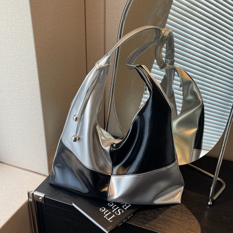 Chic Reversible Hobo Bag Stornfield