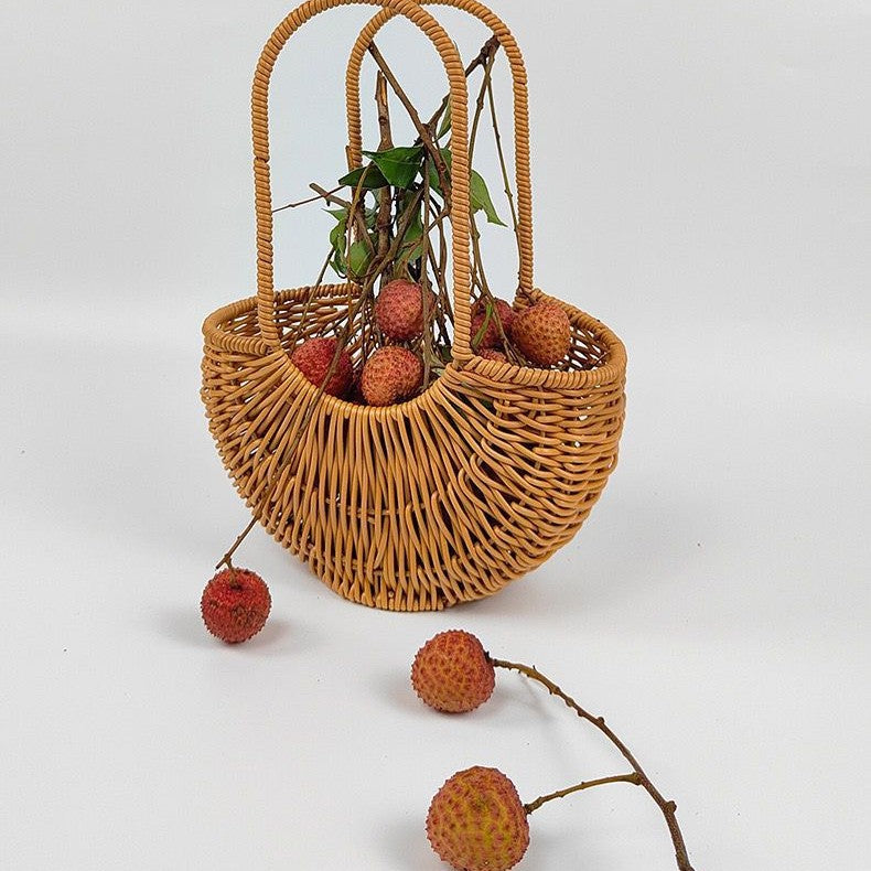 Women Elegant braided rattan basket with double handle Stornfield