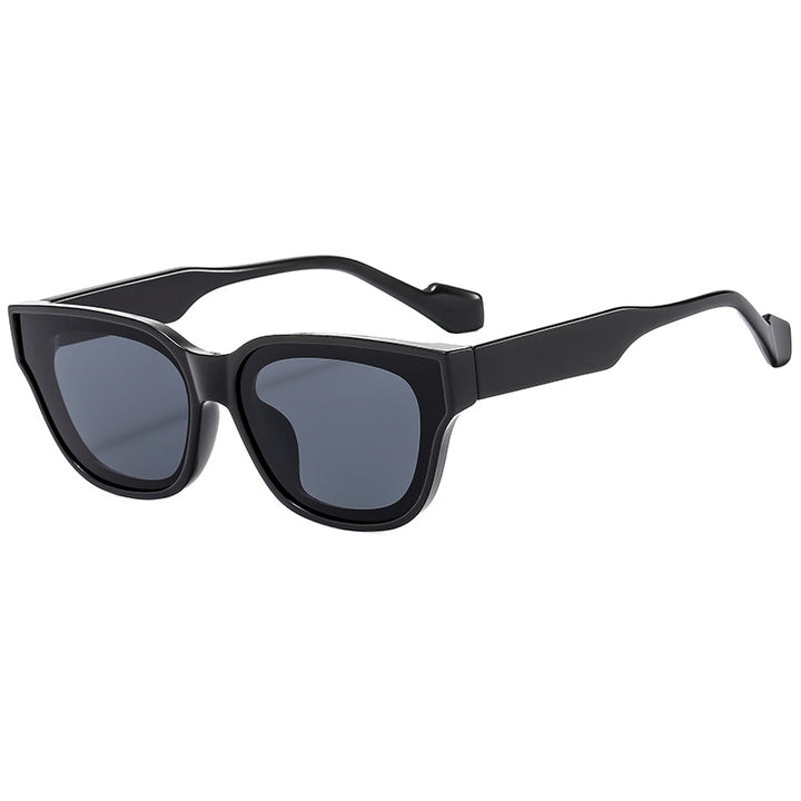 Ladies trendy Cat-Eye sunglasses in striking design Stornfield